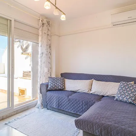 2 Bedroom Lovely In Appartement *