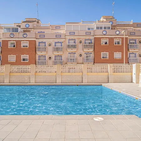 2 Bedroom Lovely In *